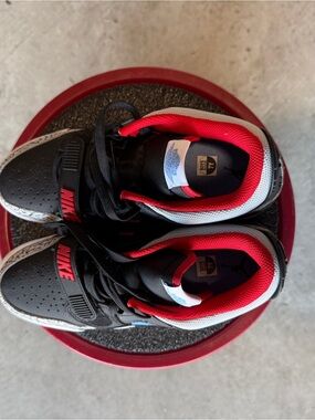 Nike Kids Black, Red & White Sneakers